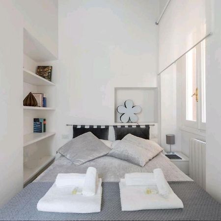 Spanish Modern Apartament Rome Exterior photo